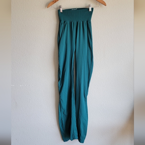 Free People x The Class Flare Leggings - Picture 2 of 4